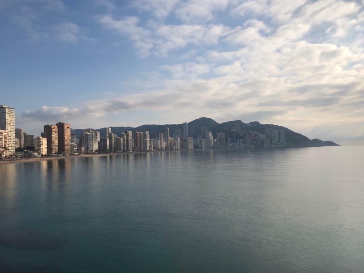 Apartamentos Anna Vista Mar Benidorm Bagian luar foto