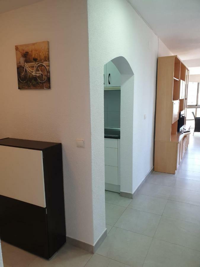 Apartamentos Anna Vista Mar Benidorm Bagian luar foto